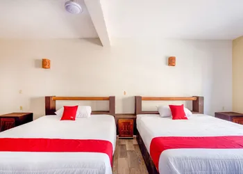 OYO Hotel Posada Lys, Zihuatanejo hotel thumbnail 7