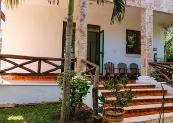 Real Mayab Hotel & Bungalows hotel thumbnail 2