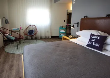 Moxy New Orleans Downtown French Quarter Area hotel thumbnail 6