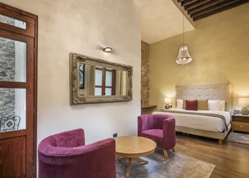 Hotel Casa Monarca hotel thumbnail 4