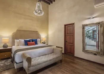 Hotel Casa Monarca hotel thumbnail 8