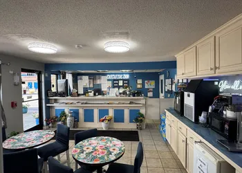 Executive Inn hotel thumbnail 2