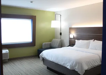 Holiday Inn Express & Suites Latta by IHG hotel thumbnail 6