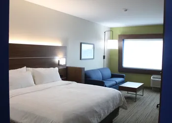 Holiday Inn Express & Suites Latta by IHG hotel thumbnail 7