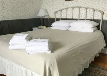 New Shoreham House Inn hotel thumbnail 5