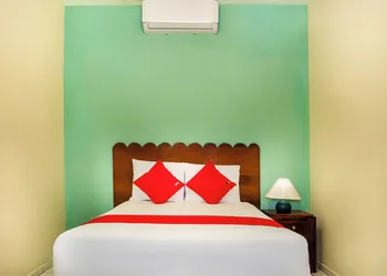 OYO Hotel Miramar, Loreto hotel thumbnail 7