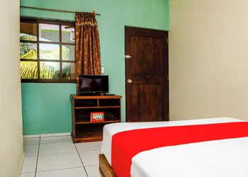 OYO Hotel Miramar, Loreto hotel thumbnail 8