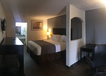 Texas Inn hotel thumbnail 3