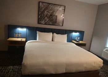 voco Saltillo Suites by IHG hotel thumbnail 5