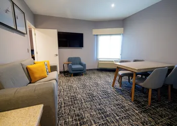 voco Saltillo Suites by IHG hotel thumbnail 7