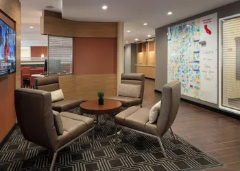 TownePlace Suites by Marriott Fresno Clovis hotel thumbnail 3
