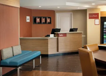 TownePlace Suites by Marriott Fresno Clovis hotel thumbnail 4