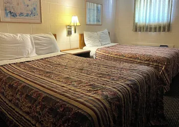 Skyline Motel Bartlesville Hwy 75 hotel thumbnail 8
