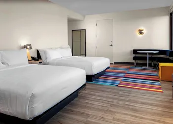 Aloft by Marriott Atlanta at The Battery Atlanta hotel thumbnail 4