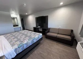 Motel 6 Bullhead City, AZ hotel thumbnail 5