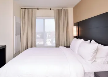 Residence Inn by Marriott Bakersfield West hotel thumbnail 6
