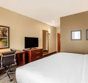 Comfort Inn & Suites Winchester hotel detail image 5
