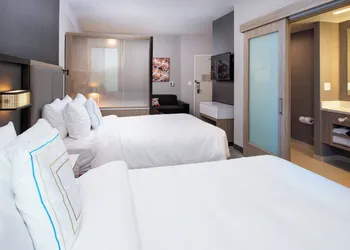 SpringHill Suites by Marriott Kansas City Northeast hotel thumbnail 8