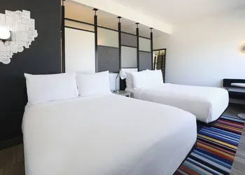 Aloft by Marriott Omaha Aksarben Village hotel thumbnail 5