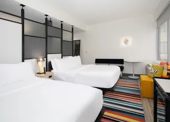 Aloft by Marriott Omaha Aksarben Village hotel thumbnail 7
