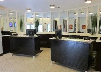 Ocean Drive Studios Beach Front hotel thumbnail 2