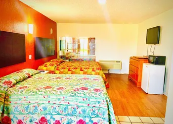 Embassy motel hotel thumbnail 5