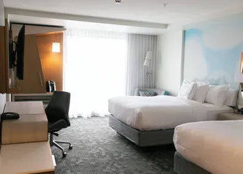 Courtyard by Marriott Elkhart hotel thumbnail 6
