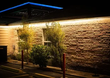 Modern Motel hotel thumbnail 7
