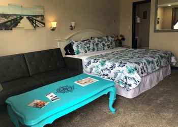 The Inn at Buzzards Bay hotel thumbnail 8