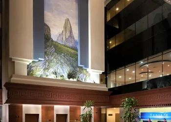 Krystal Monterrey hotel thumbnail 3