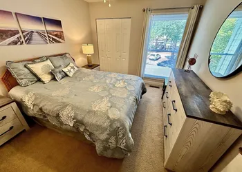 Sealoft 4 2 Bedroom Home by RedAwning hotel thumbnail 3