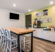 WoodSpring Suites Doral Miami Airport hotel detail image 4