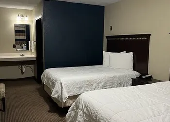 Triangle Inn Motel hotel thumbnail 3