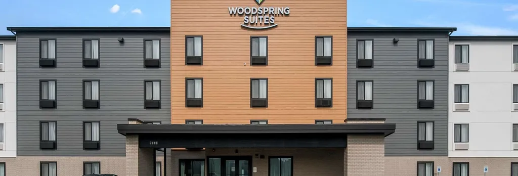 Hotel photo 1 of 47