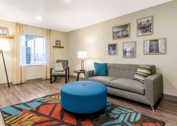 WoodSpring Suites Indianapolis Airport South hotel thumbnail 2