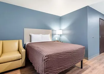 WoodSpring Suites Indianapolis Airport South hotel thumbnail 8