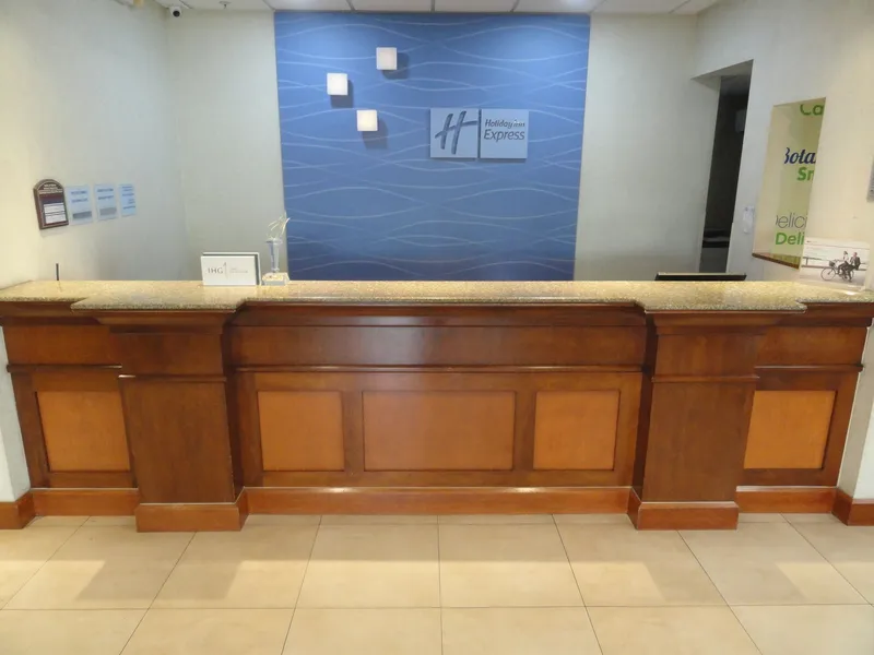 Holiday Inn Express Hotel & Suites Toluca Zona Aeropuerto by IHG hotel detail image 2