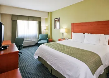 Holiday Inn Express Hotel & Suites Toluca Zona Aeropuerto by IHG hotel thumbnail 7