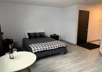 Hôtel St-Alexis hotel thumbnail 4