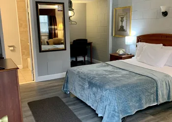 Hill Top Motel hotel thumbnail 8
