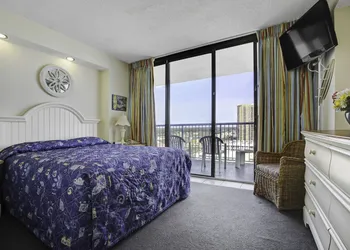 Sands Ocean Club Resort hotel thumbnail 6