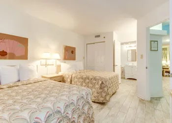 Ocean Forest Plaza hotel thumbnail 2