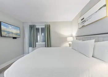 Ocean Forest Plaza hotel thumbnail 6