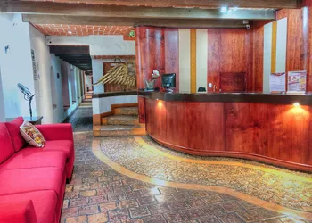 Plaza Magnolias Suites hotel thumbnail 6