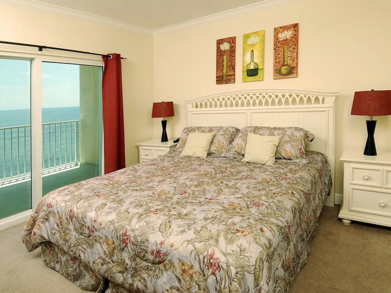 Crystal Shores by Wyndham Vacation Rentals hotel detail image 6
