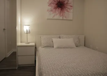 A&A Suites in the heart of Downtown Toronto hotel thumbnail 3