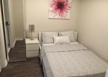A&A Suites in the heart of Downtown Toronto hotel thumbnail 4