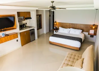 Ocean Dream Cancun by GuruHotel hotel thumbnail 2