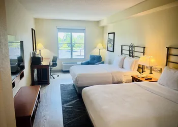 SEVEN Sebring Raceway Hotel hotel thumbnail 4