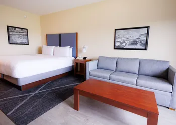 SEVEN Sebring Raceway Hotel hotel thumbnail 6